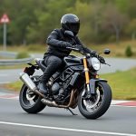 découvrez les 10 erreurs courantes à éviter pour bien débuter à moto et assurer votre sécurité dès les premiers kilomètres.